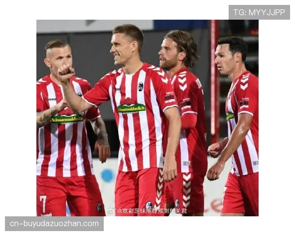 弗赖堡绝杀球经VAR确认有效，主帅场边激动落泪