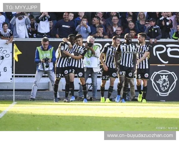 昂热主场逼平马赛：欧冠分心因素如何影响联赛走势